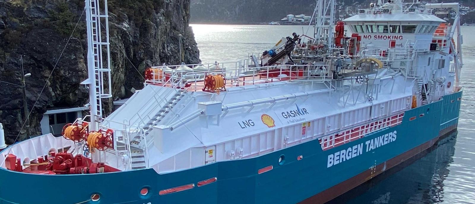 Bureau Veritas tildeler klassifisering til Norges første LNG-Bunkringsfartøy, Bureau Veritas
